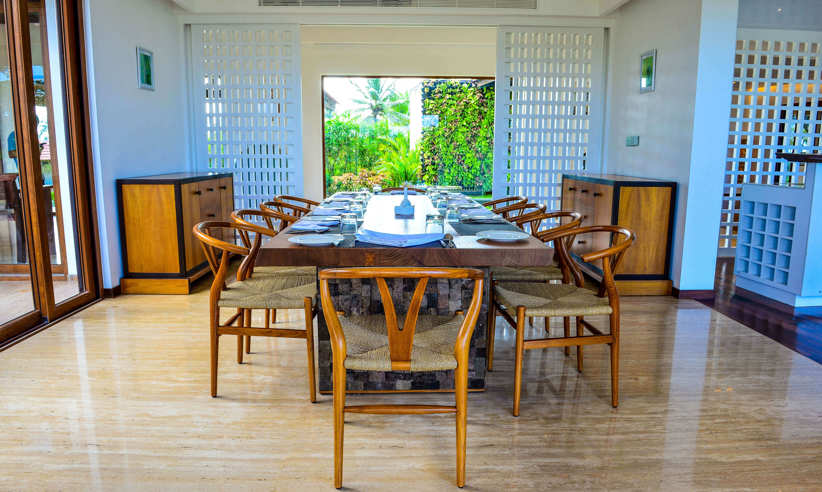 Dining room, premium pool villa