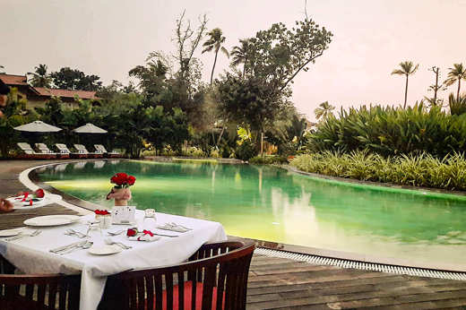 Al fresco dining 