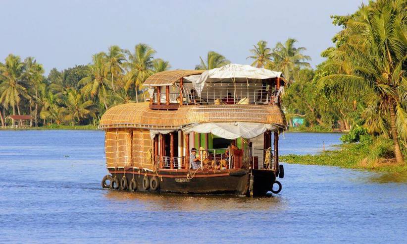 Shikara backwaters boat ride