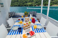 Al fresco dining 