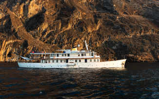 Grace Yacht In Galapagos 