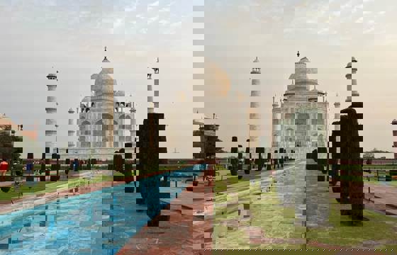 Taj Mahal Phoebe
