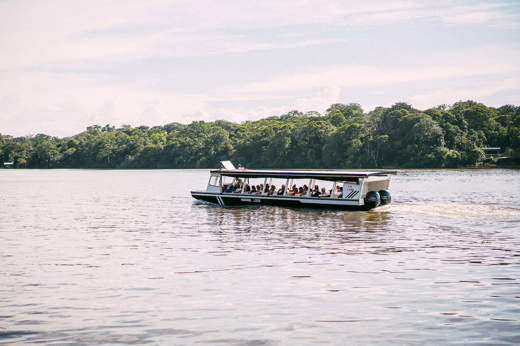 Exploring Tortuguero