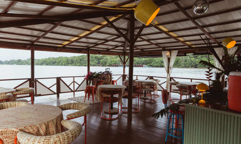 Riverside restaurant 