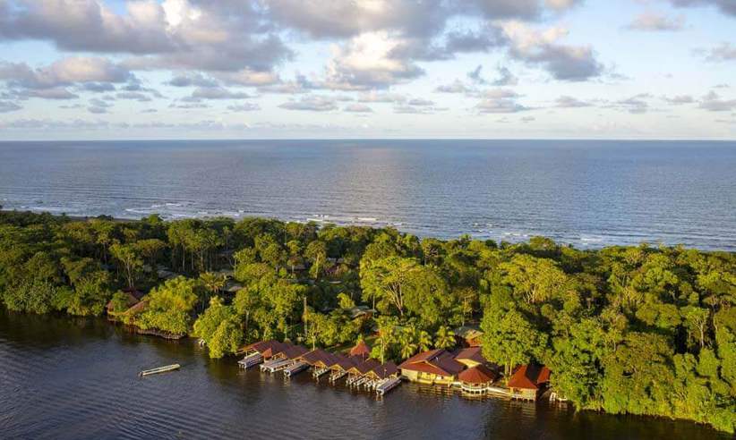 Laguna Lodge