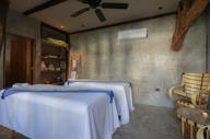 Guests can use the Spa at nearby La Valise