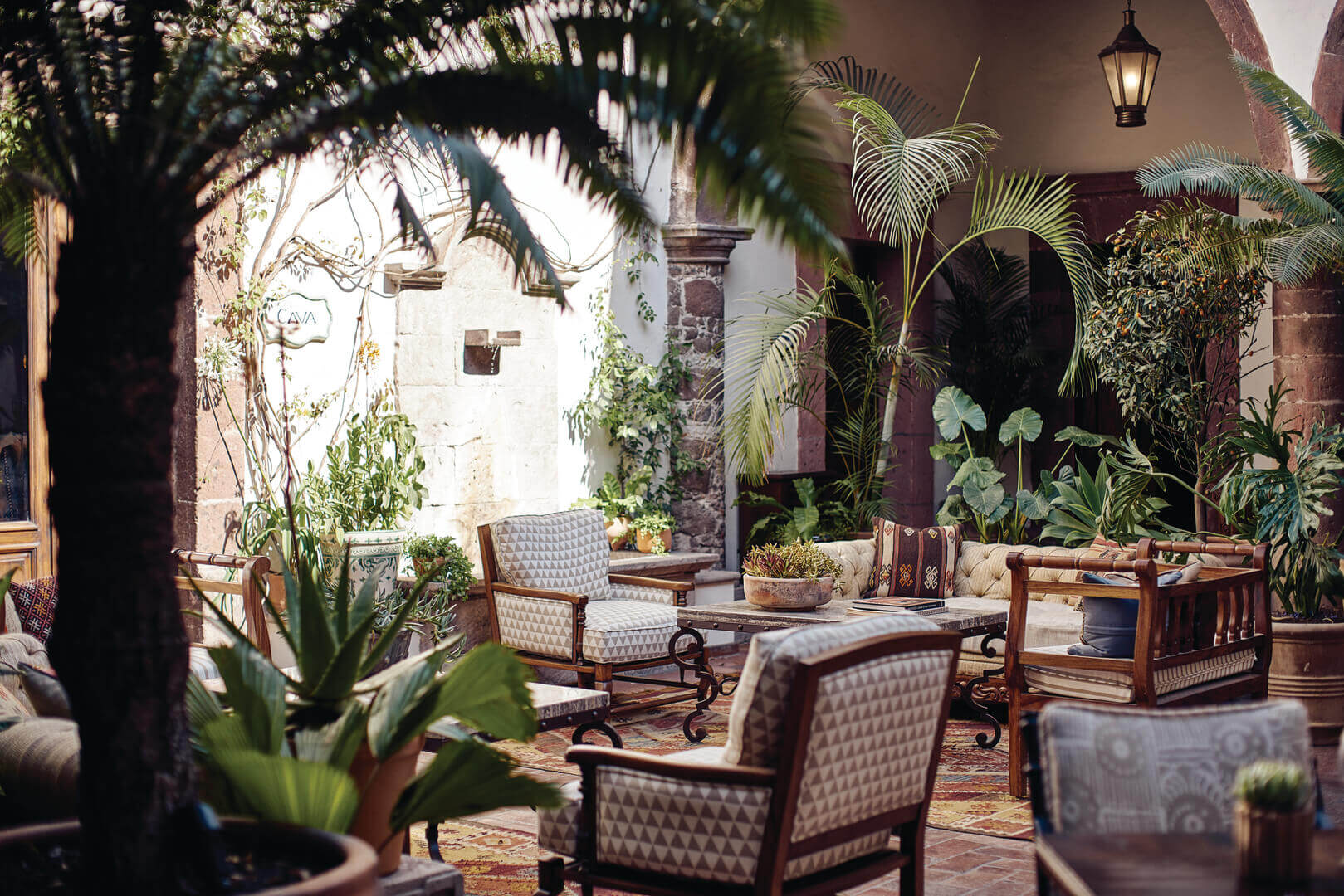 Relax in the lounge 