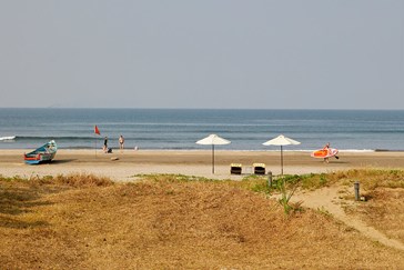 Morjim Beach