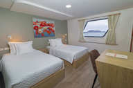 Twin cabin, upper deck