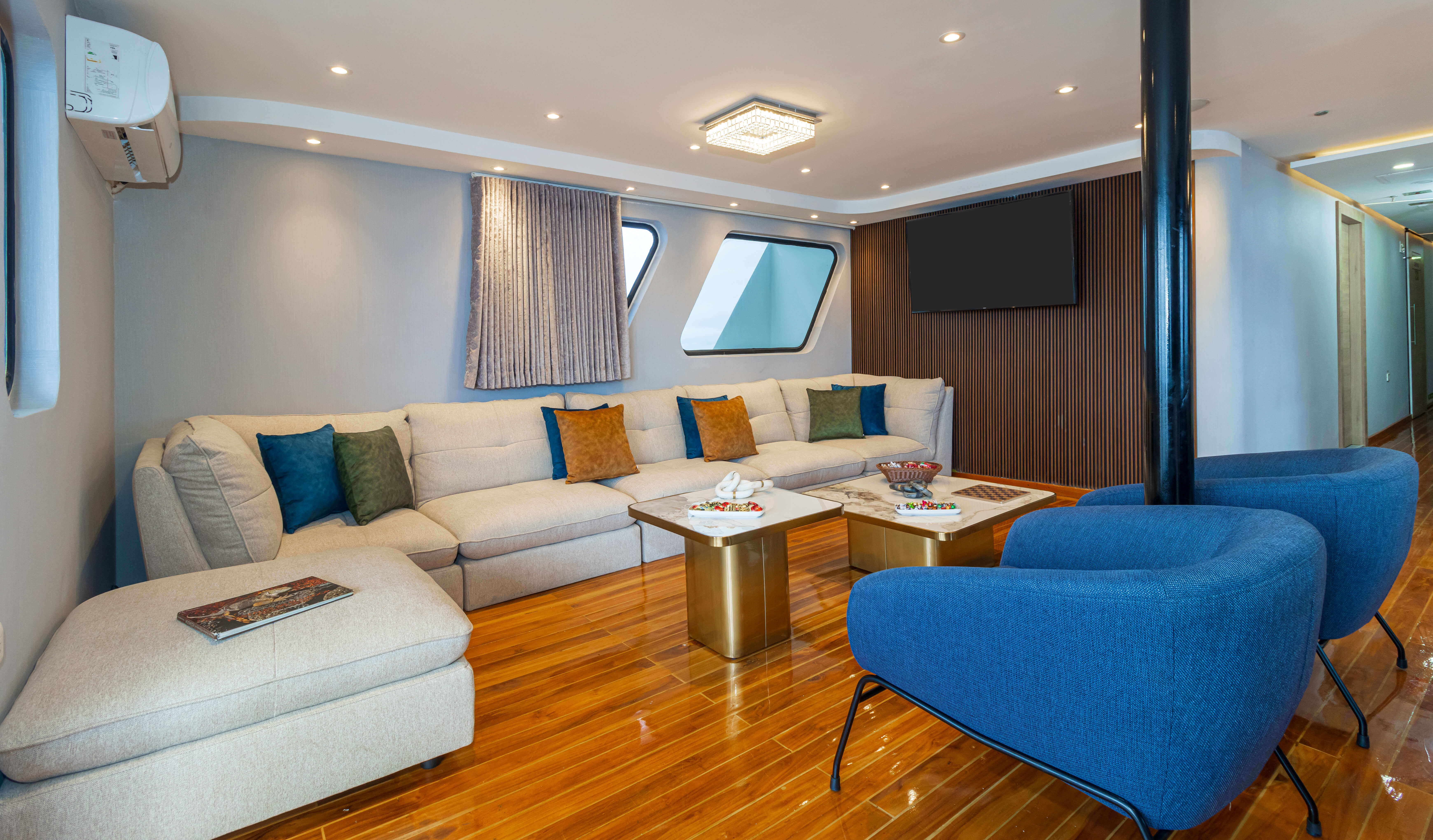 Relaxing indoor spaces 