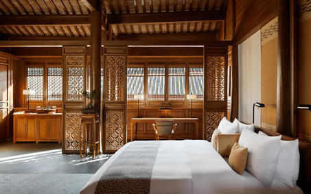 Deluxe suite