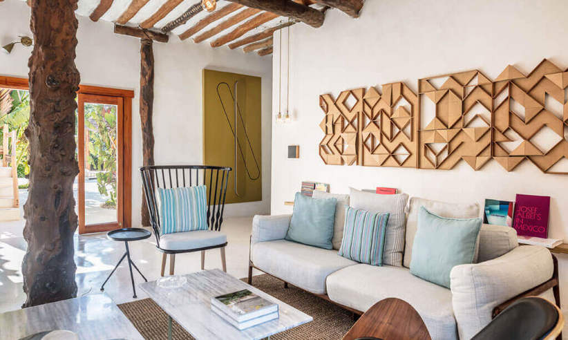 The lounge area