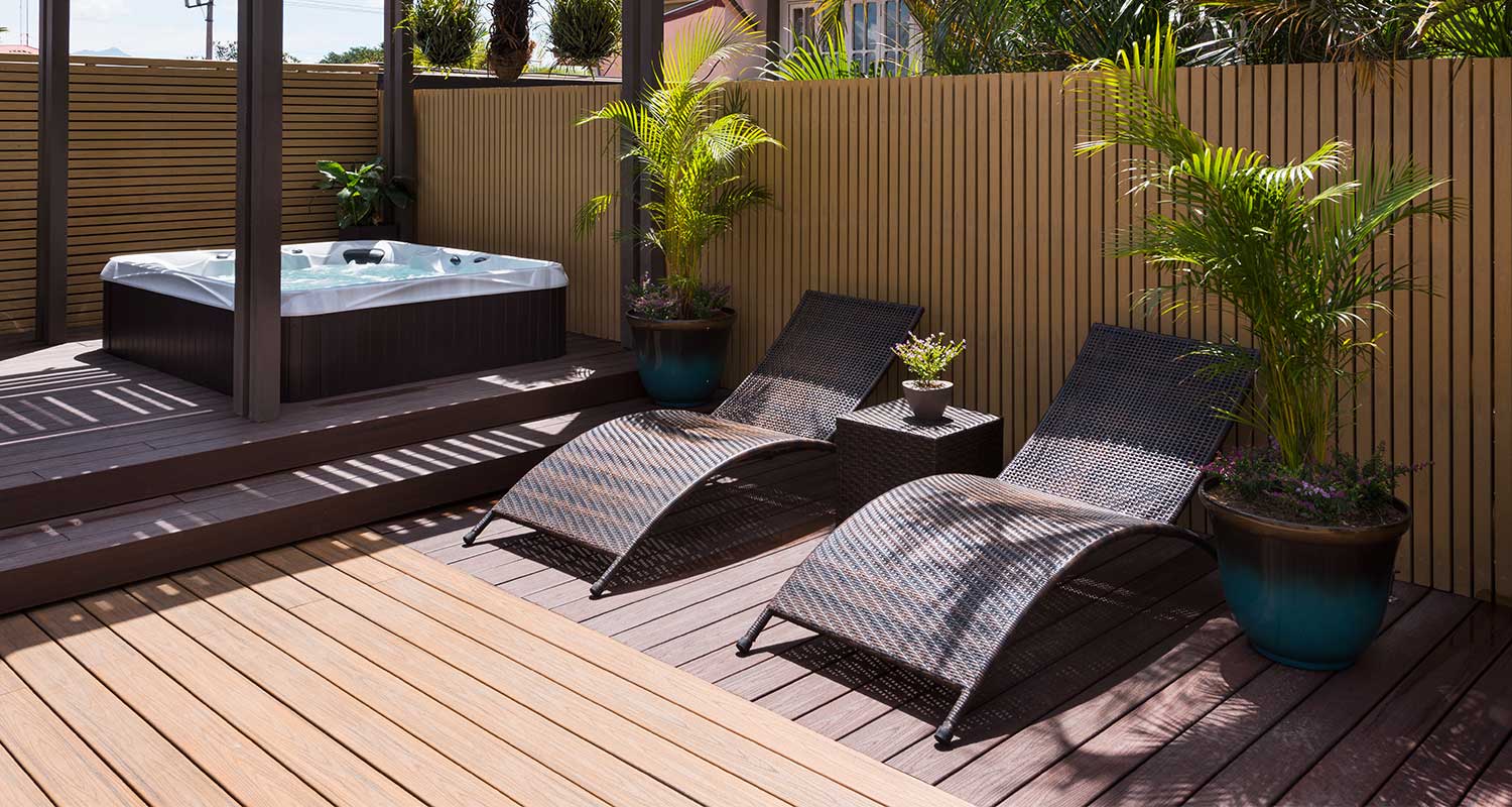 The Jacuzzi and sun loungers 