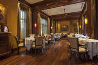 The restaurant 