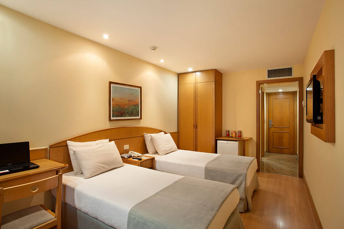 Twin room