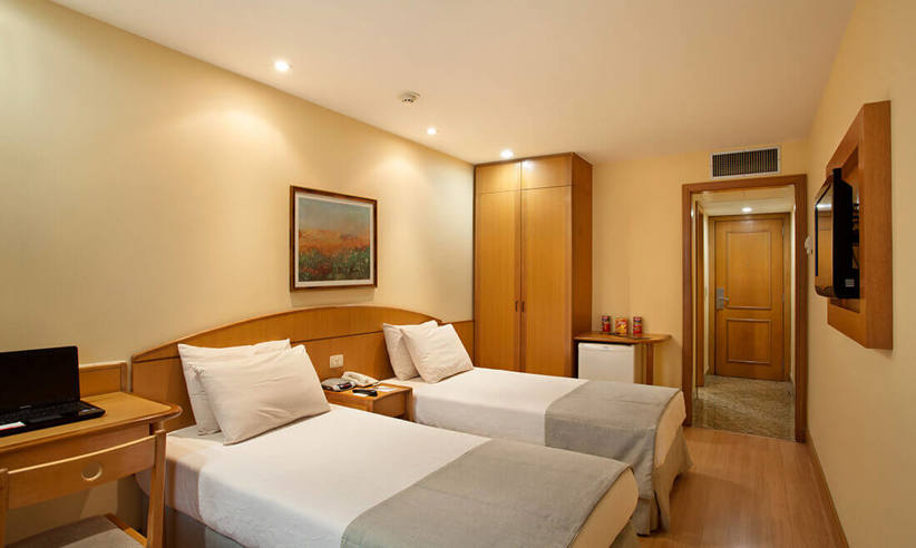 Twin room