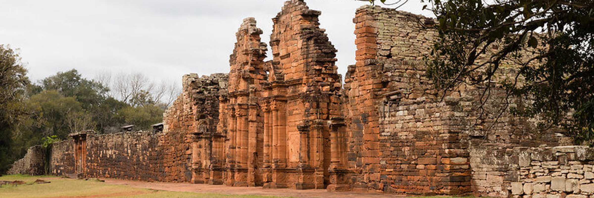 San Ignacio Jesuit Missions to protect the Guarani