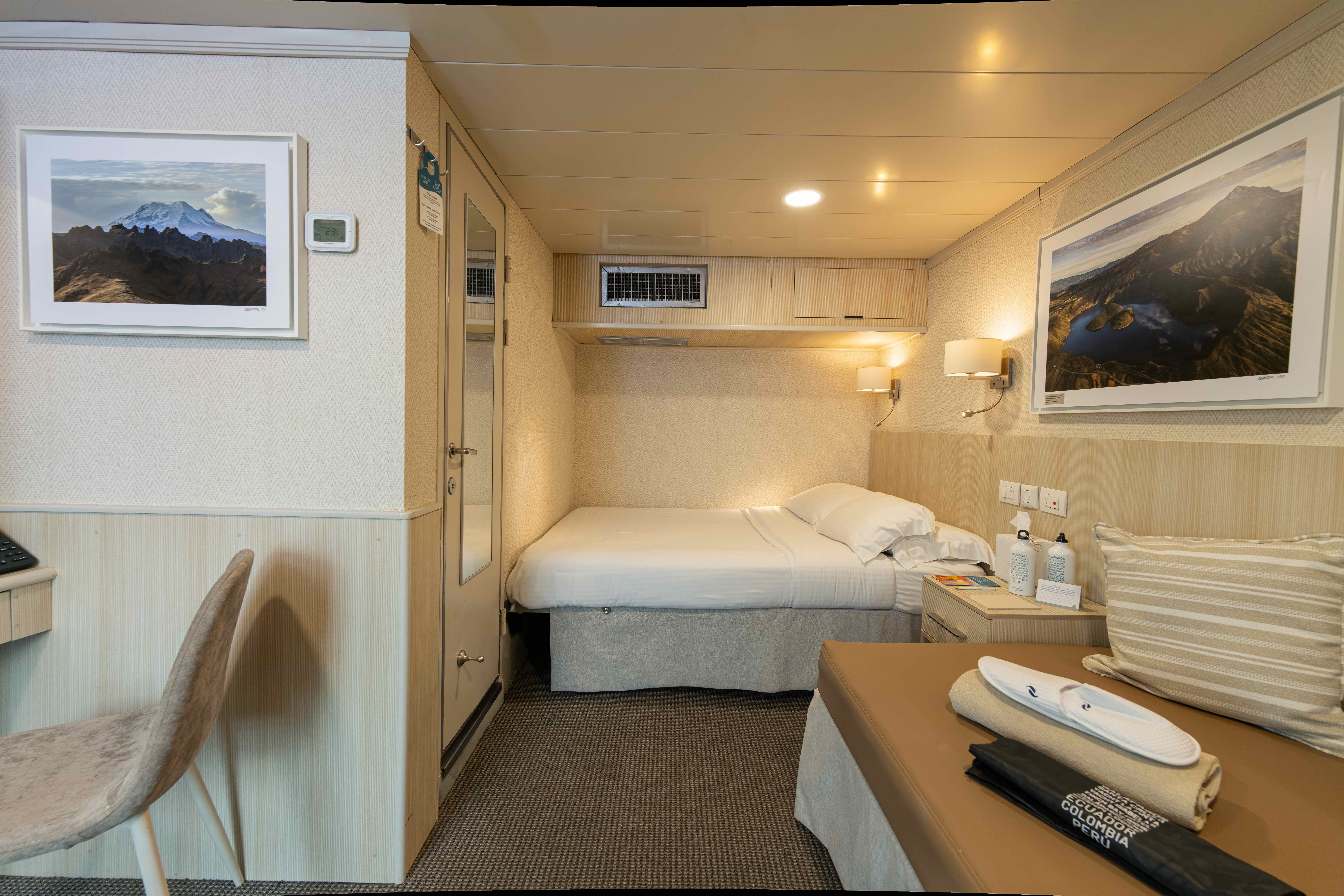 Yacht Isabela II Classic Family Cabin 1