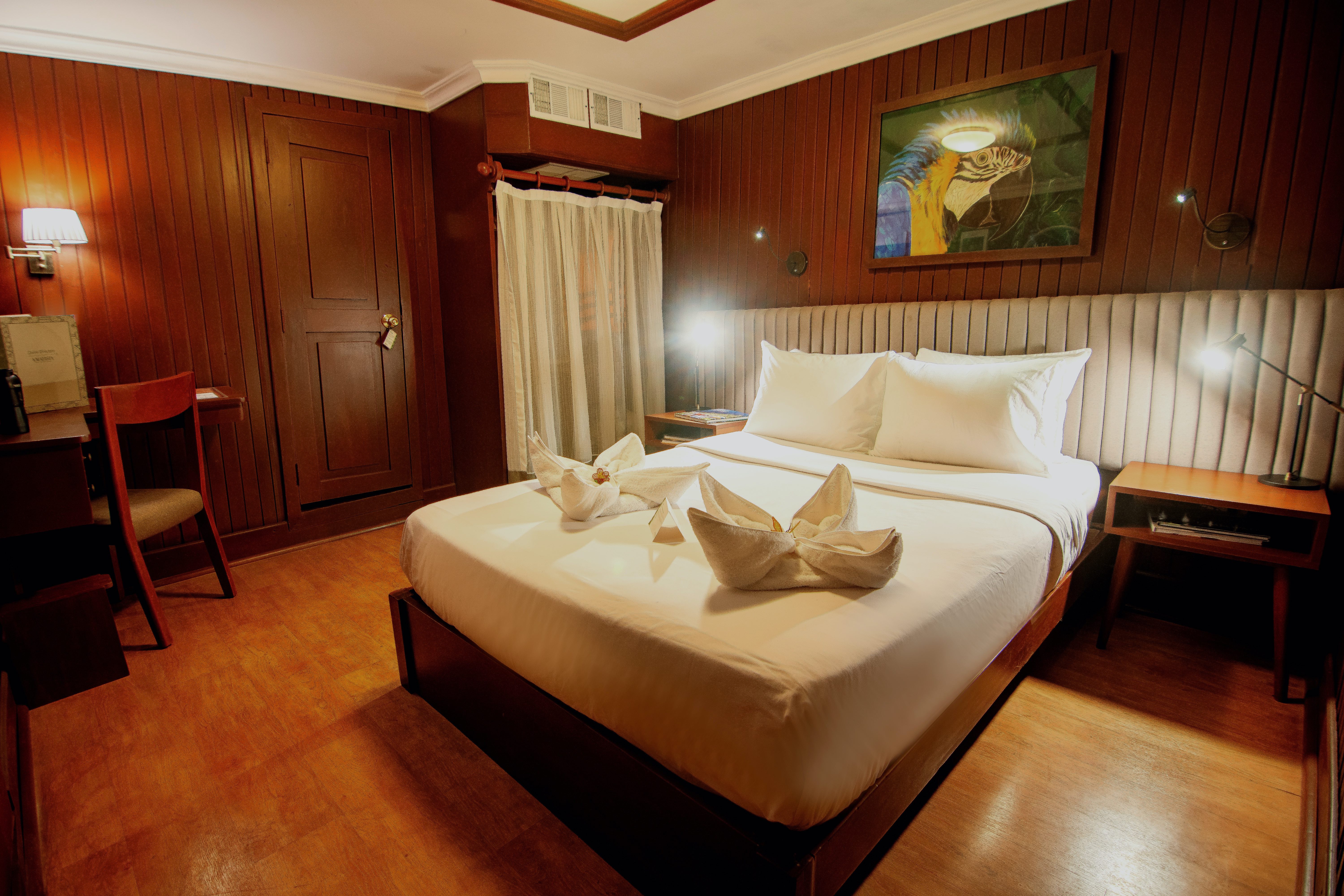 Amatista Expedition Cruise Cabins7