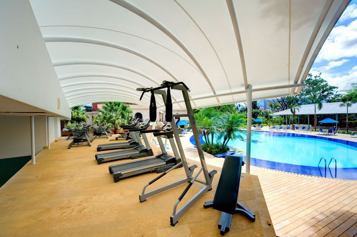 Gym Dann Carlton Medellin 2