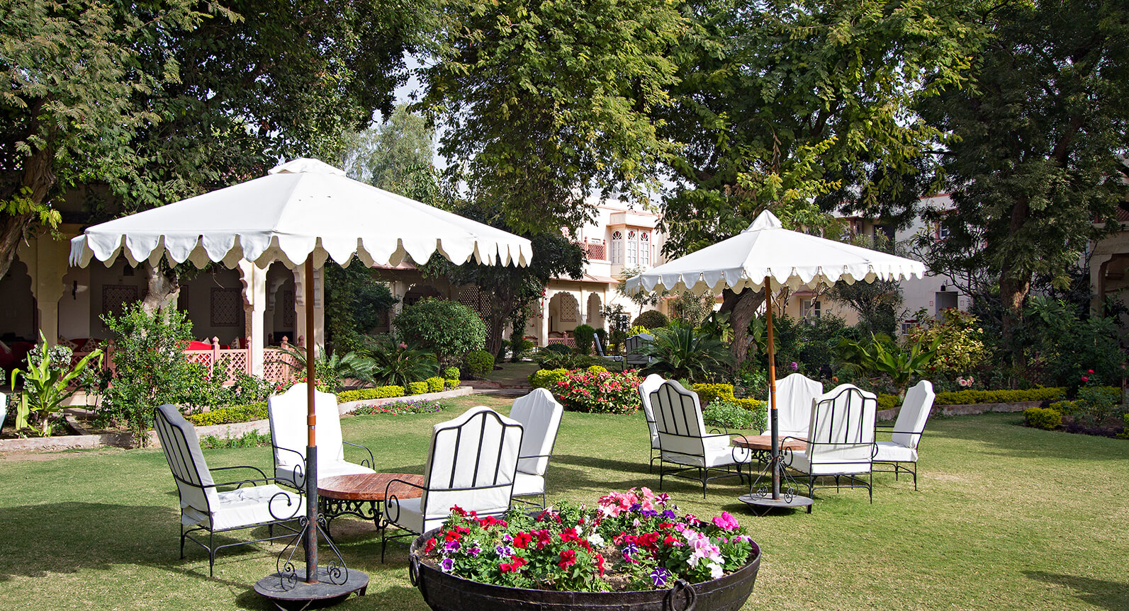 RG Main Garden5 SUBLIME HERITAGE REPLACEMENT Resize