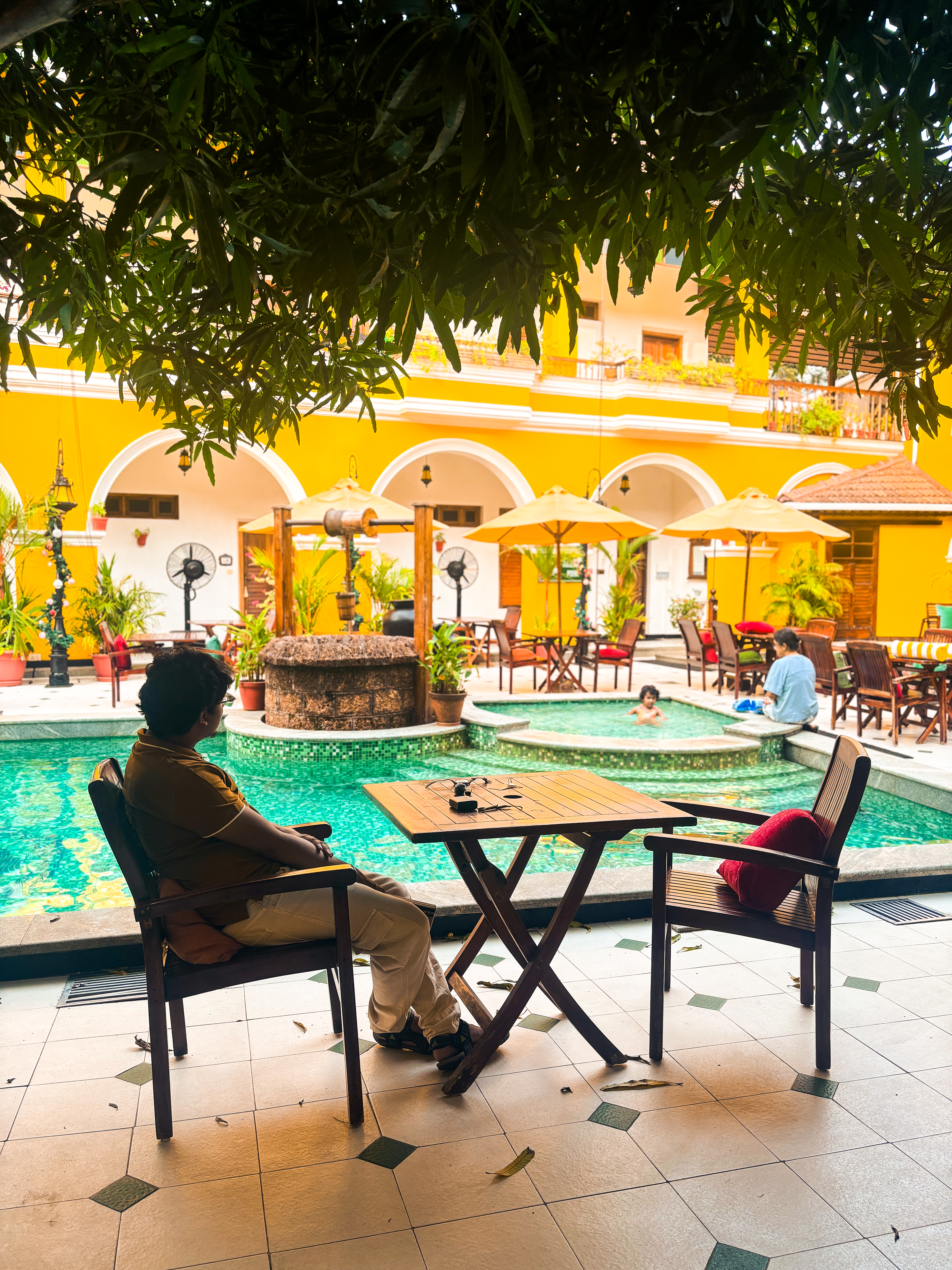 Guests Enjoying Pool (3)