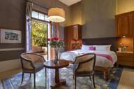 Roses Suite 1