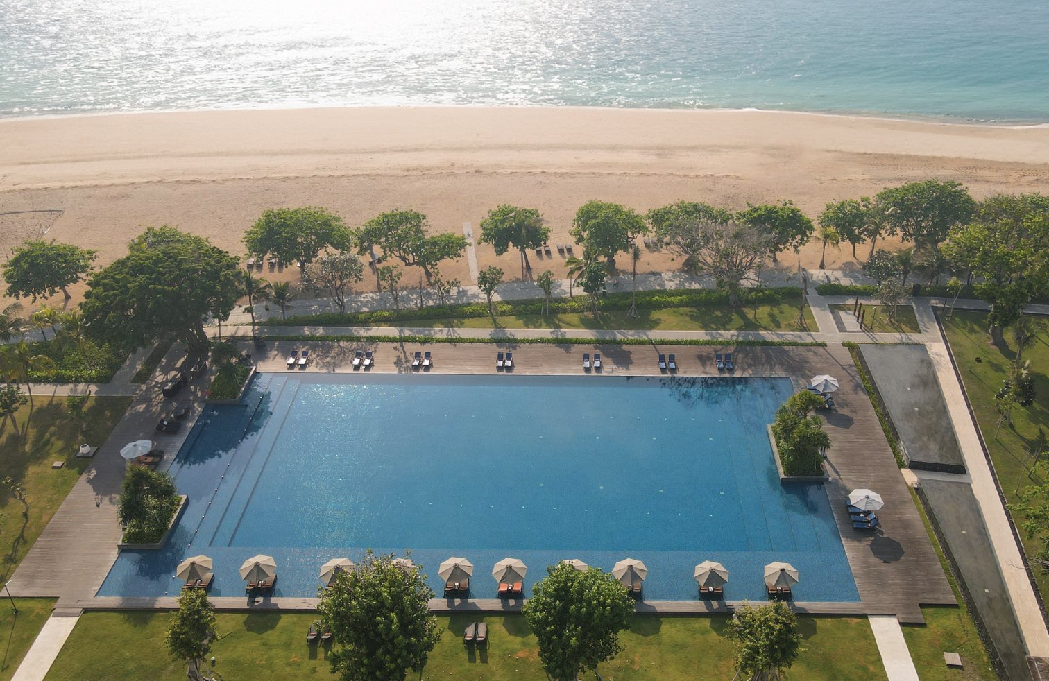 Resort Facilities Main Pool