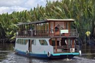 BET Boat Super Deluxe With 3 AC Cabins