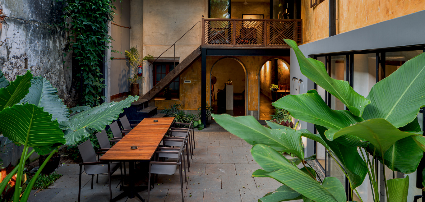Mandalay Web (1)