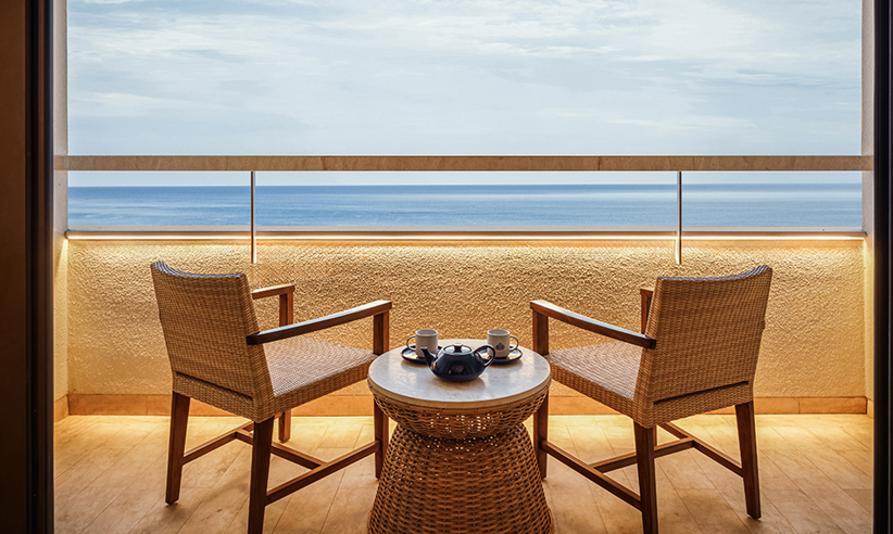 1288 X 570 Deluxe Room King Bali Beach Hotel Terrace