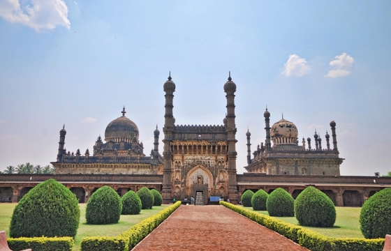 Ibrahim Rauza 1, Bijapur