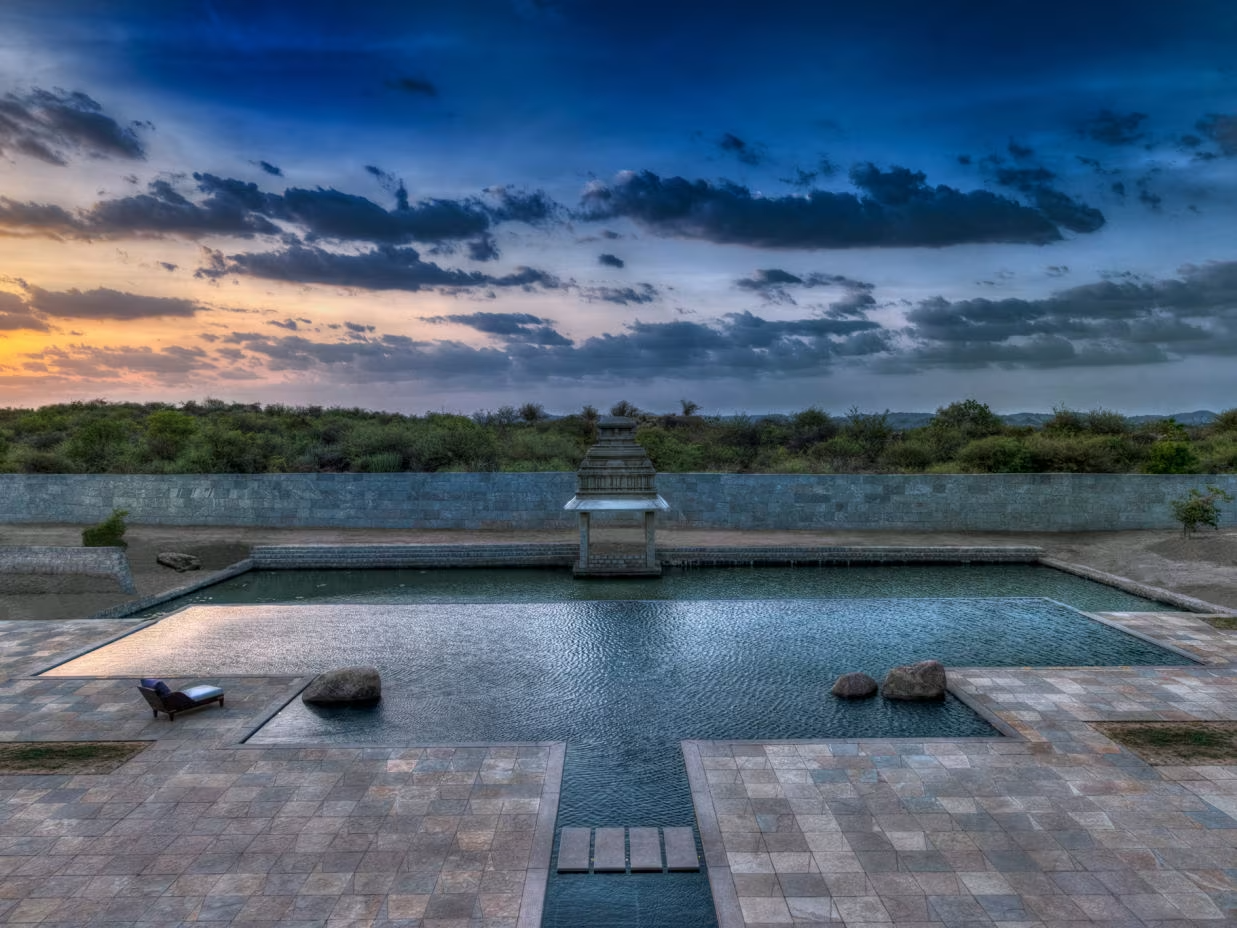 20 Pool Sunset Rhtxn6 Cddb3a