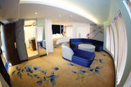 Victoria Jenna Shangri La Suite