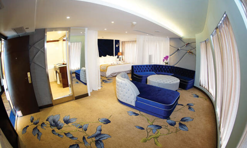 Victoria Jenna Shangri La Suite