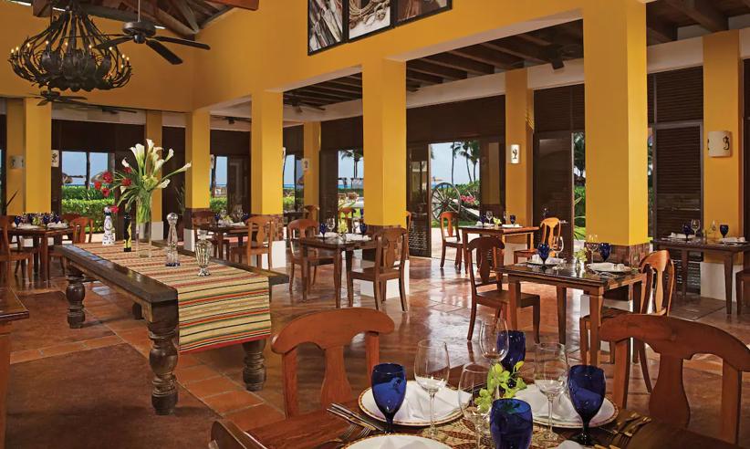 DRETU P0043 El Patio Mexican Cuisine.16X9