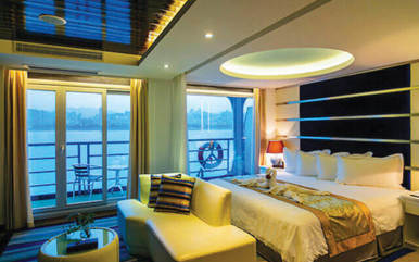 Victoria Jenna Deluxe Suite