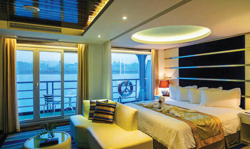 Victoria Jenna Deluxe Suite