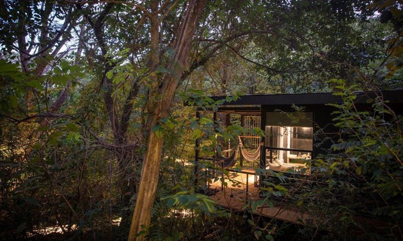 Rio Perdido East Bungalow Exterior Night