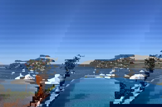 468888179 988586939980398 5887737199709389294 N
