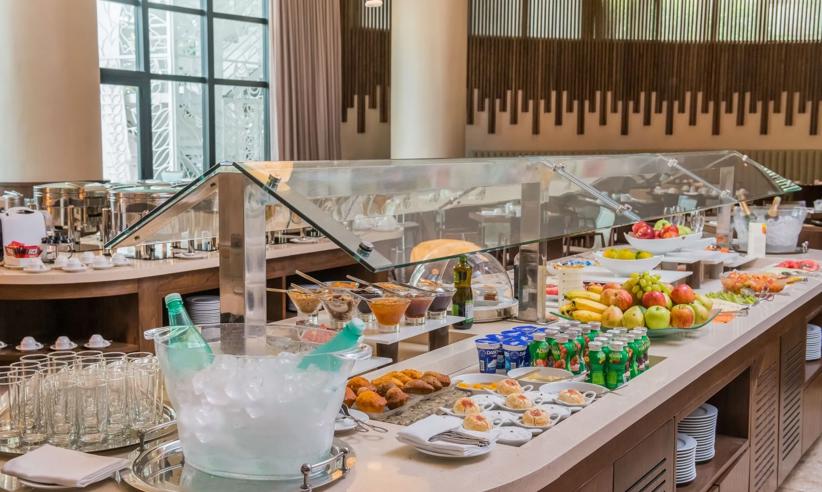 Sheraton+Da+Bahia+ +3.+Restaurante+ +B.+Passeio+Da+Vitoria+ +033 Min 1920W