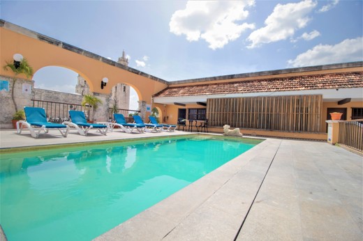 Piscina Al Aire Libre .Jpg 1920X1080 0 4.794007490636704