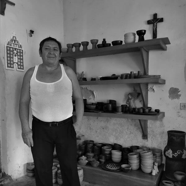 Emilio Ceraminas Q266md9jjom75ai4m3uf4lisyzxnecps0kx68r7wxc