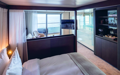 Scenic Eclipse Spa Suite Lounge 3