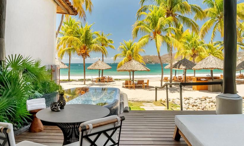 ZIHTH P0078 Beach Suite Patio.16X9