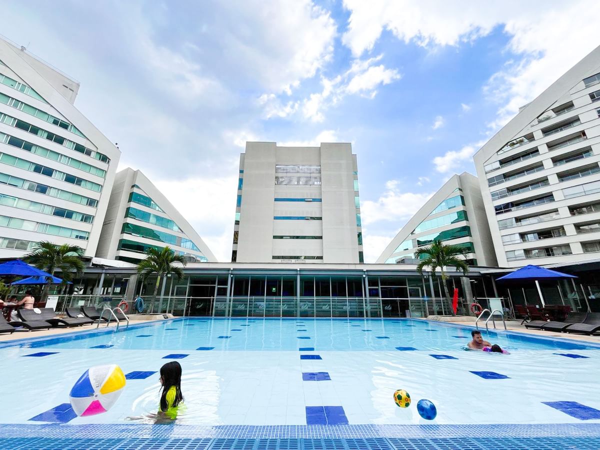 Piscina 1